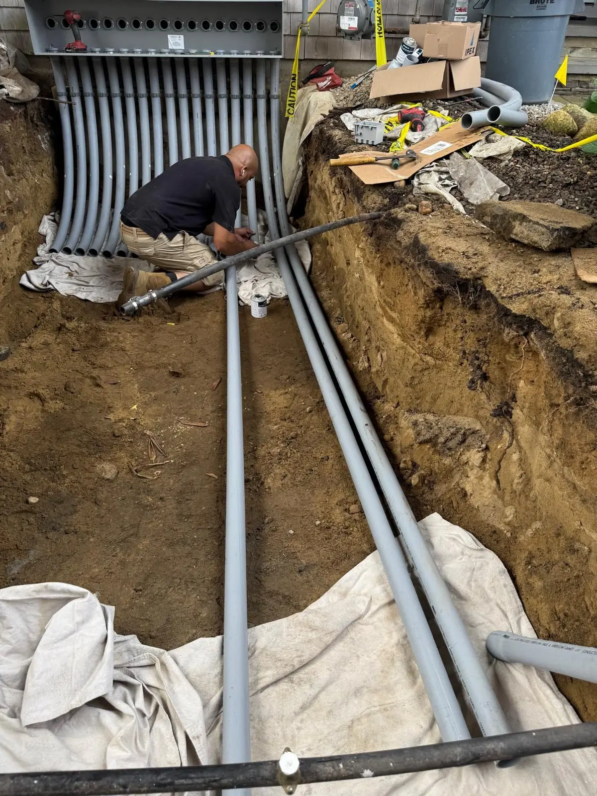 Electricians: WRS Electrician