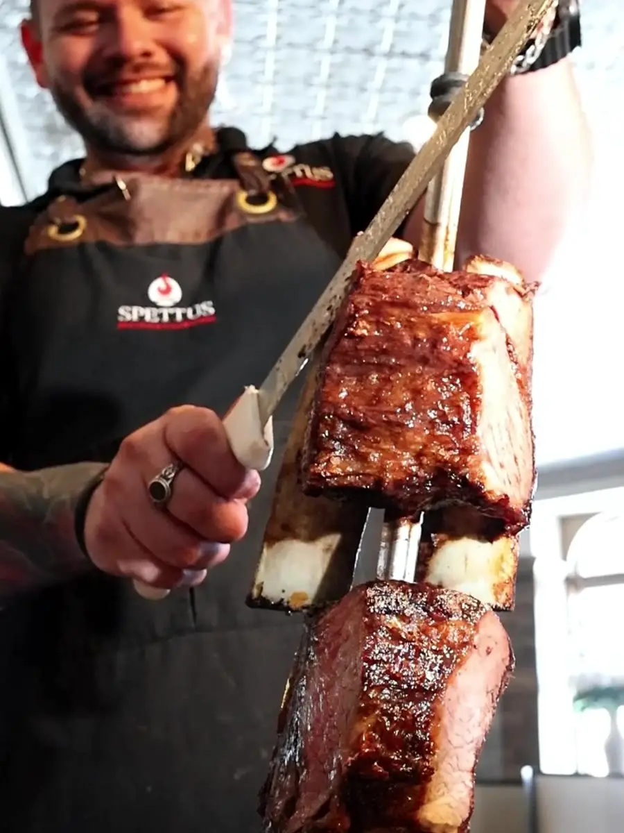 Restaurants: Spettus Brazilian Steakhouse